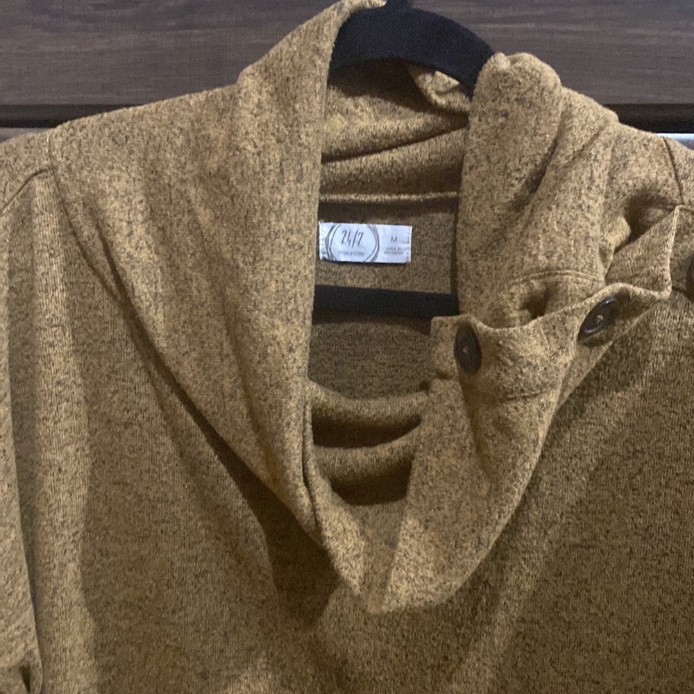 24/7 solid button cowl neck pullover , sweater , gold , cozy EUC size M maurices - Picture 4 of 7